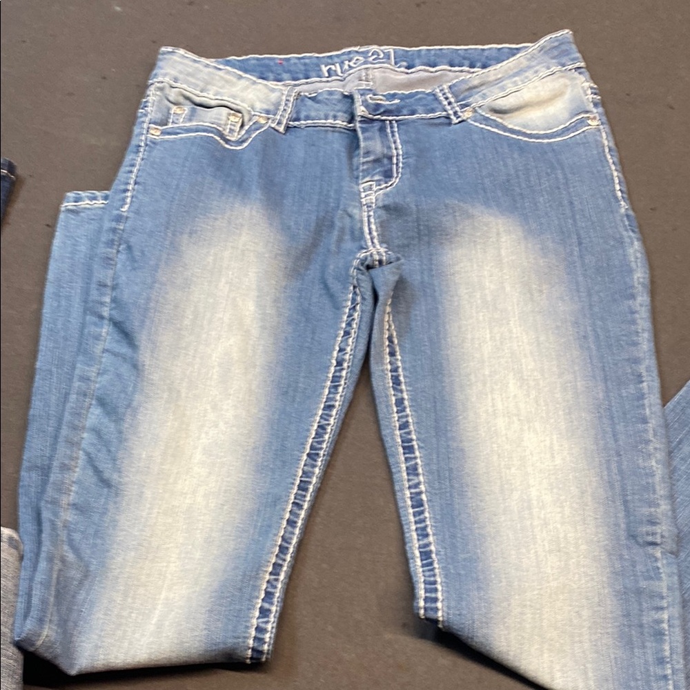 Rue21 Blue Skinny Jeans with Stylish Fading